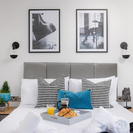Boujis Central Plymouth Apartment - Sleeps 4 - Habita Property Esterno foto