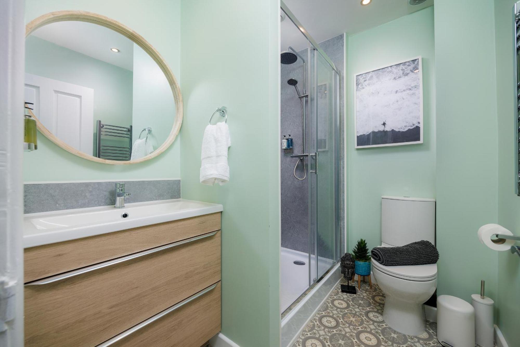 Boujis Central Plymouth Apartment - Sleeps 4 - Habita Property Esterno foto